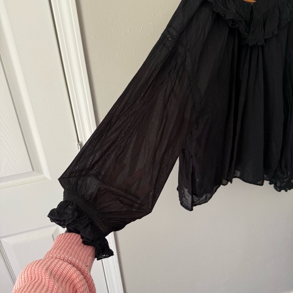 Doen Black Ruffled Blouse - Picture 8 of 12